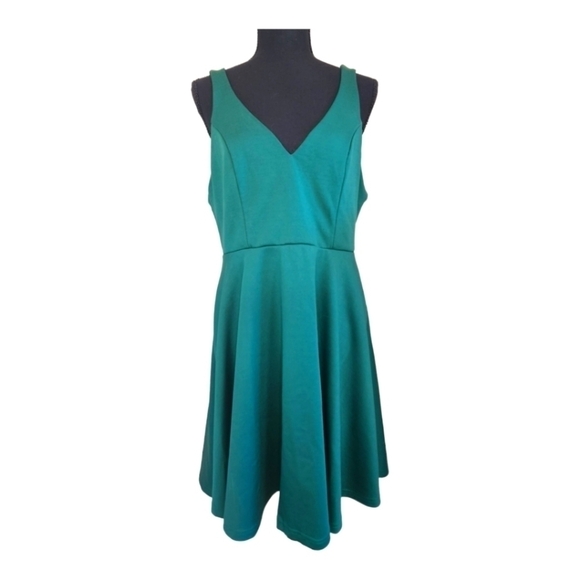 SHEIN double strap sundress fit & flare forest green size OX - Picture 1 of 5